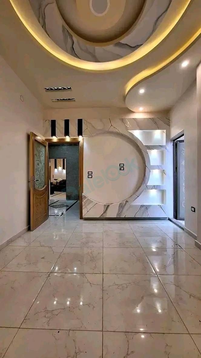 للبيع شقة مكسية على مفتاح