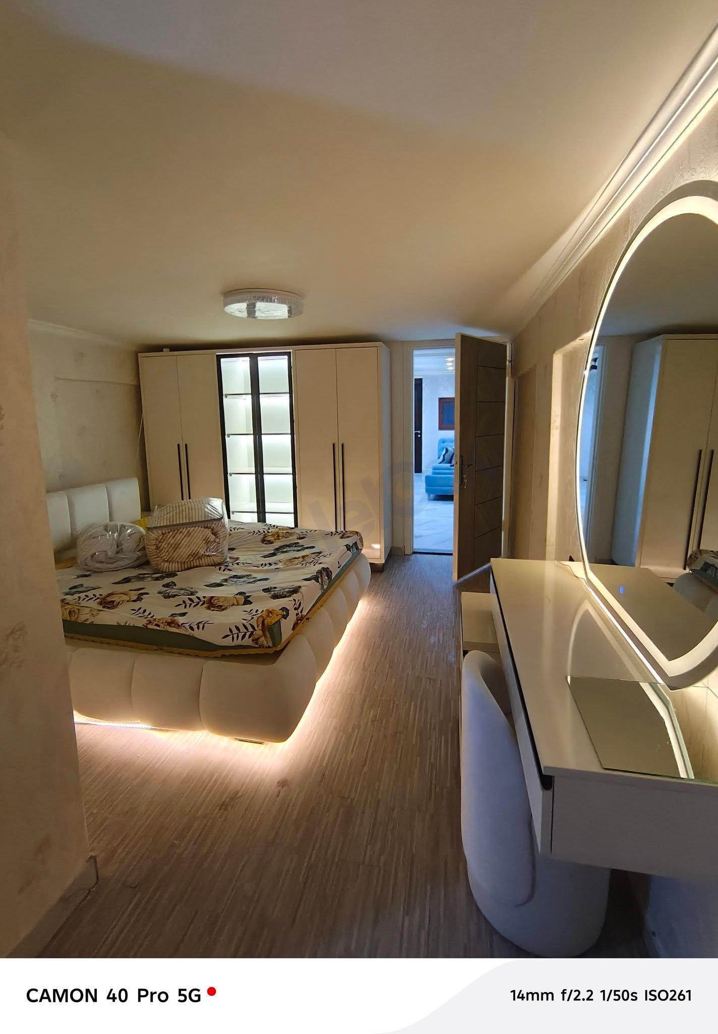 #للأجار مفروش ...#دمشق #المزة ((#سياحي))