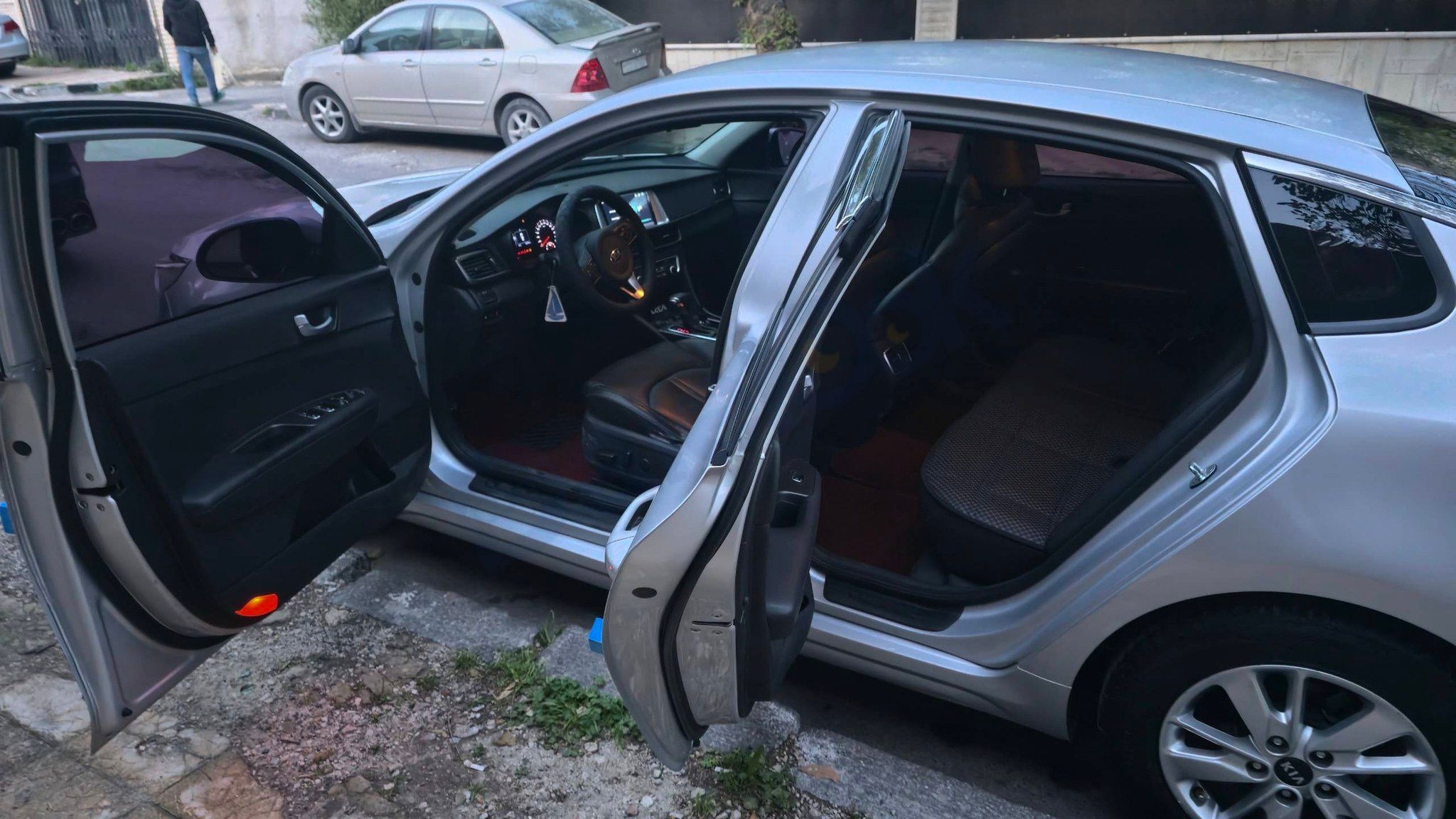 كيا K5 للبيع