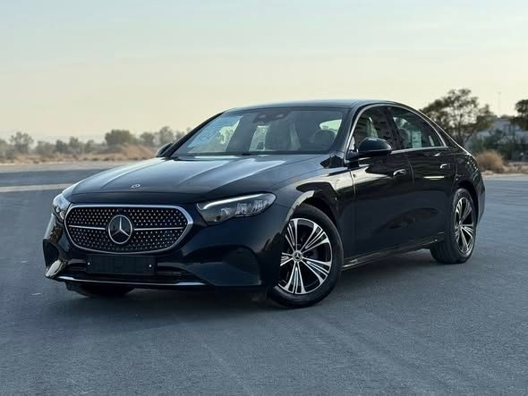 Mercedes E200 للبيع