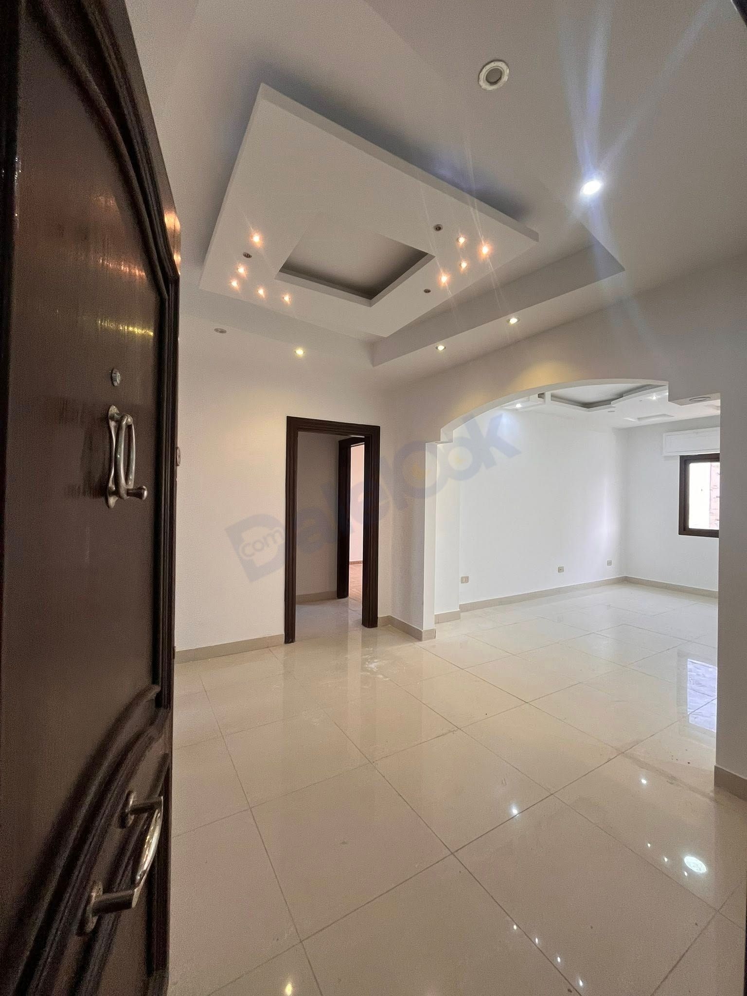 للبيع منزل في ضاحية قدسيا