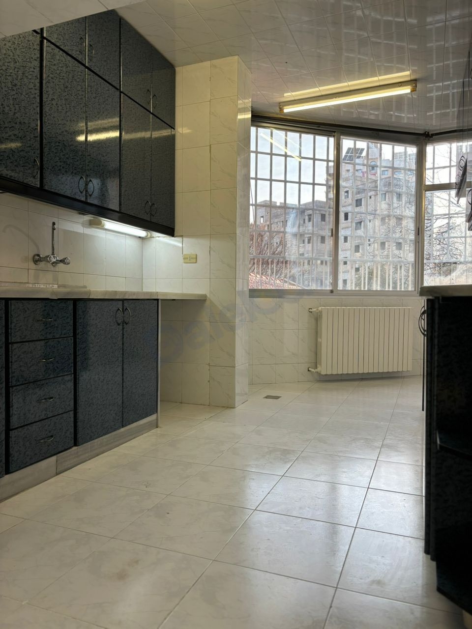 للبيع شقة طابق او