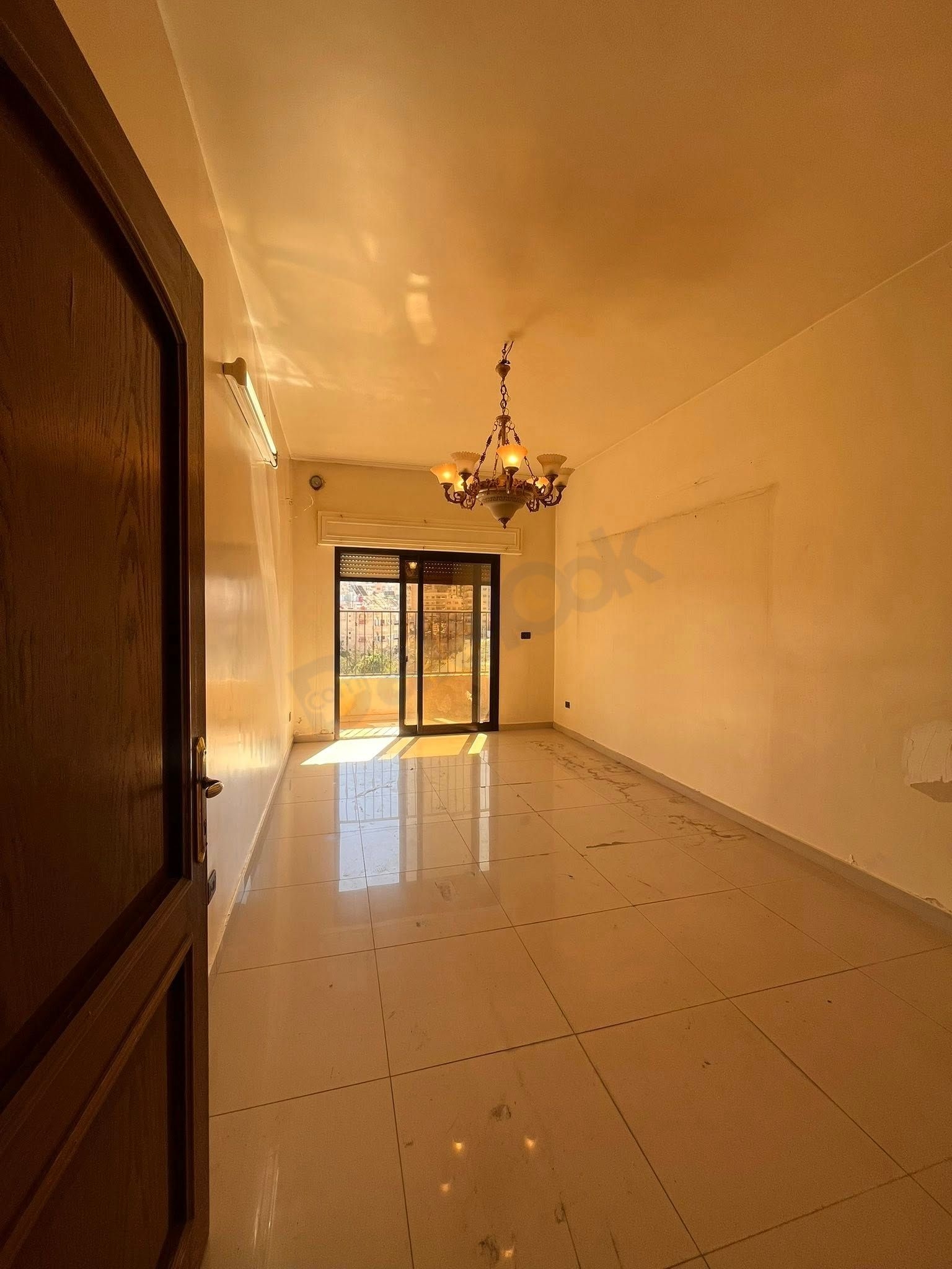 للبيع منزل في ضاحية قدسيا