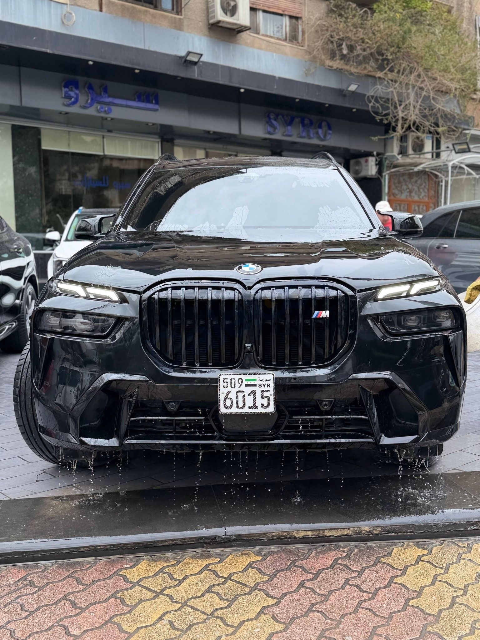 سيارة بي ام X7 M60i للبيع في دمشق