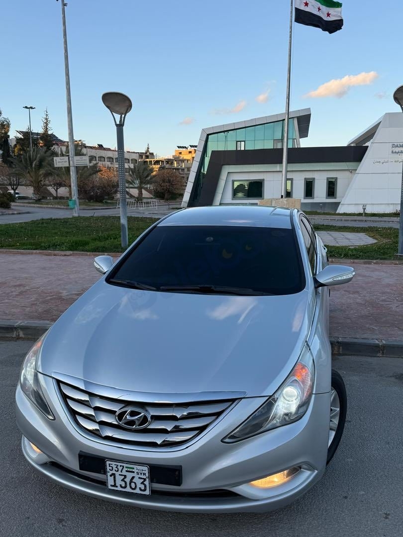 هيونداي سوناتا 2011 للبيع