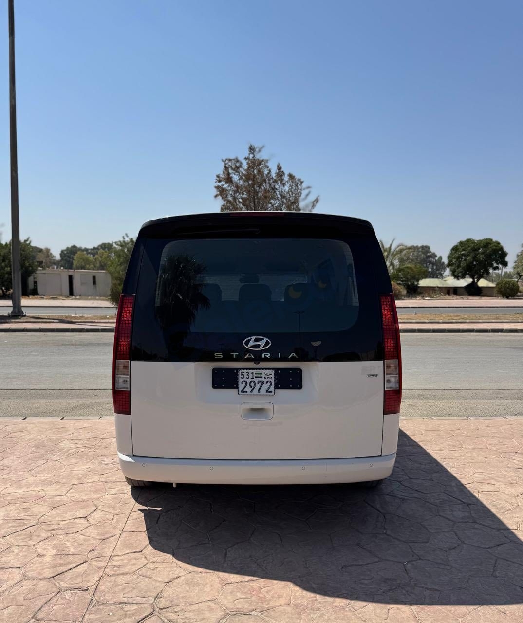 فان هيونداي ستاريا 2022 HTRAC للبيع