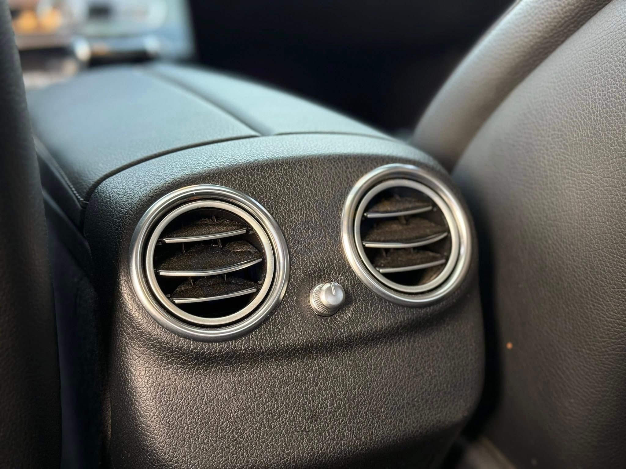 Mercedes for sale in Damascus