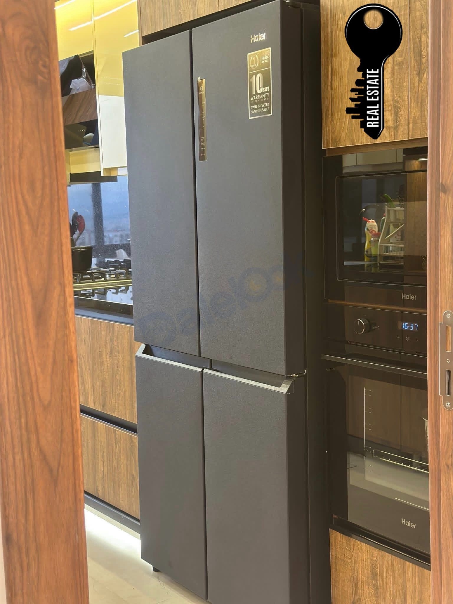 للبيع شقة مع الفرش و الطاقة مساحة115م في ضاحية قدسيا