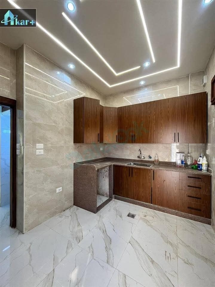 للبيع منزل في ضاحية قدسيا